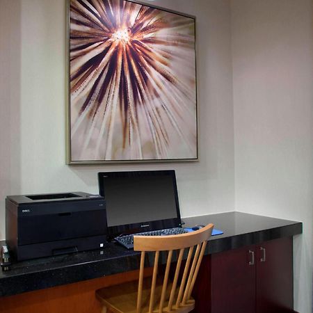 Fairfield Inn And Suites By Marriott Montgomery Eastchase Eksteriør billede