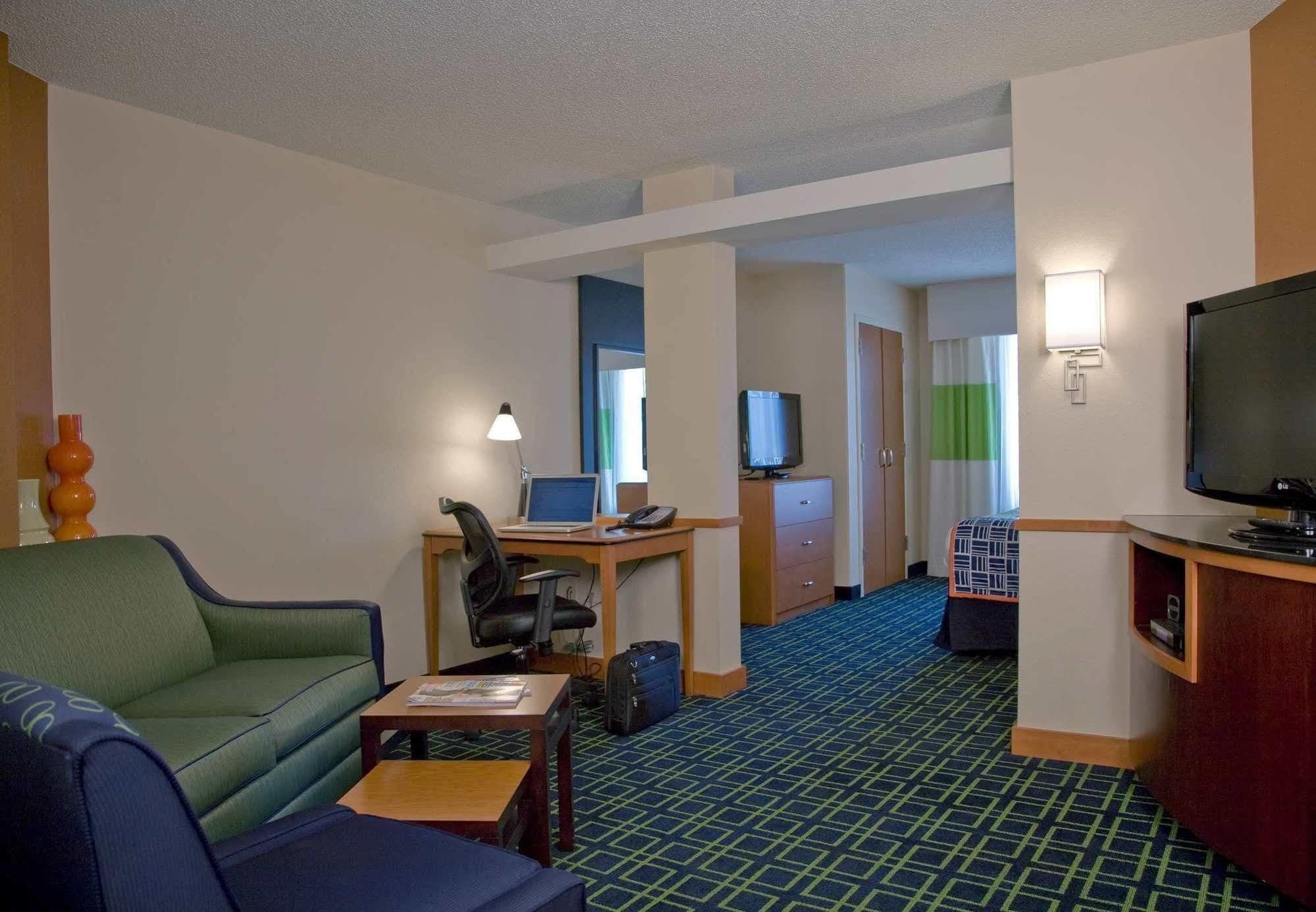Fairfield Inn And Suites By Marriott Montgomery Eastchase Eksteriør billede