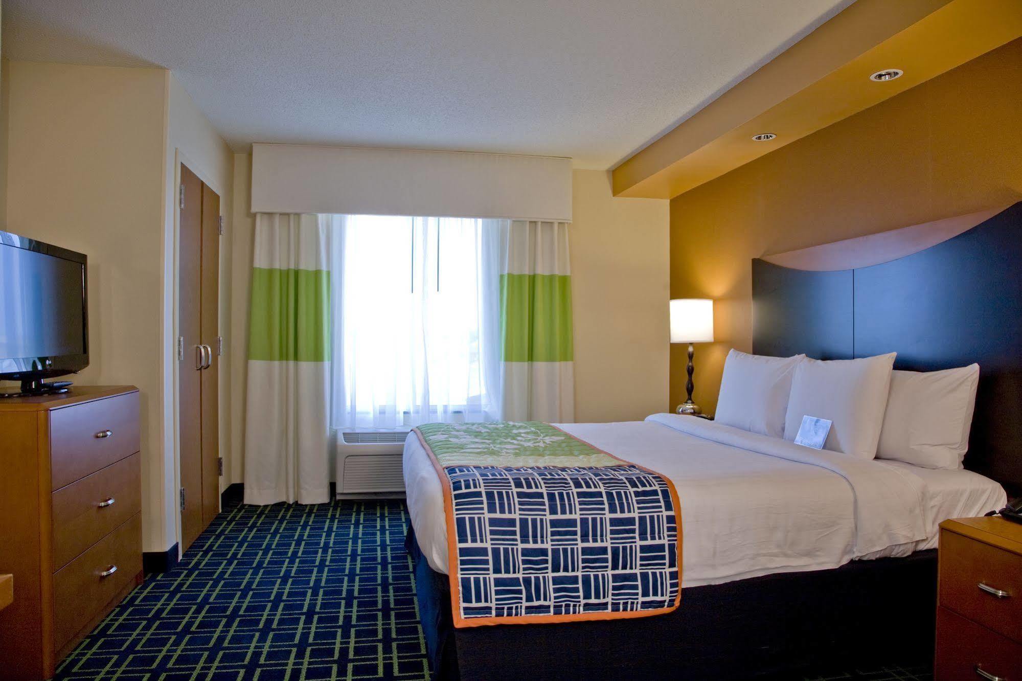 Fairfield Inn And Suites By Marriott Montgomery Eastchase Eksteriør billede
